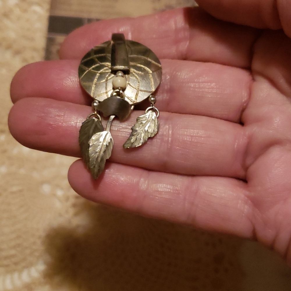 Pendant - Picture 3 of 3